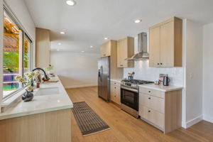 015_4852 Birmingham Dr 