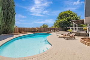 048_4852 Birmingham Dr 