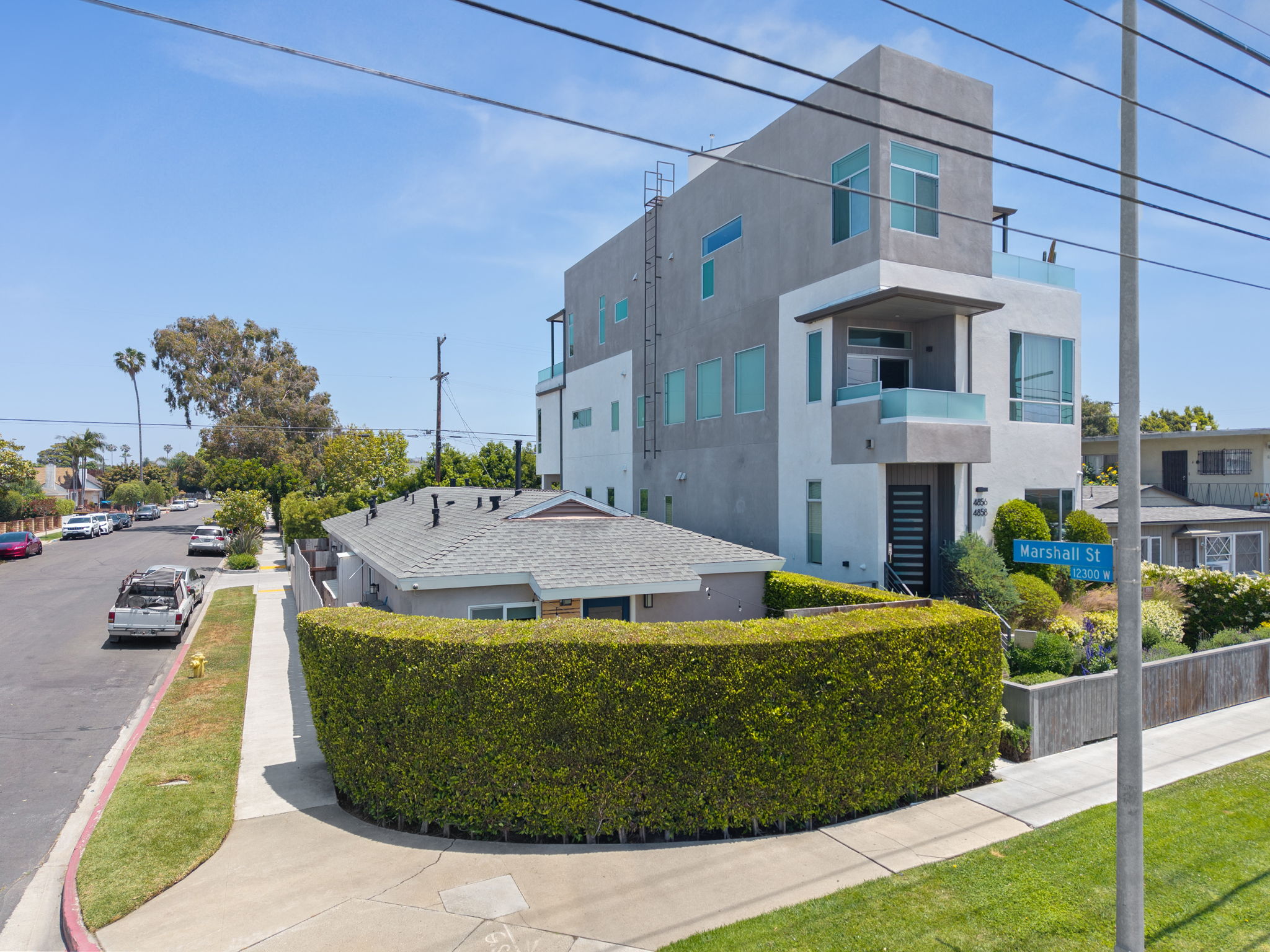 4852 S Centinela Avenue-10