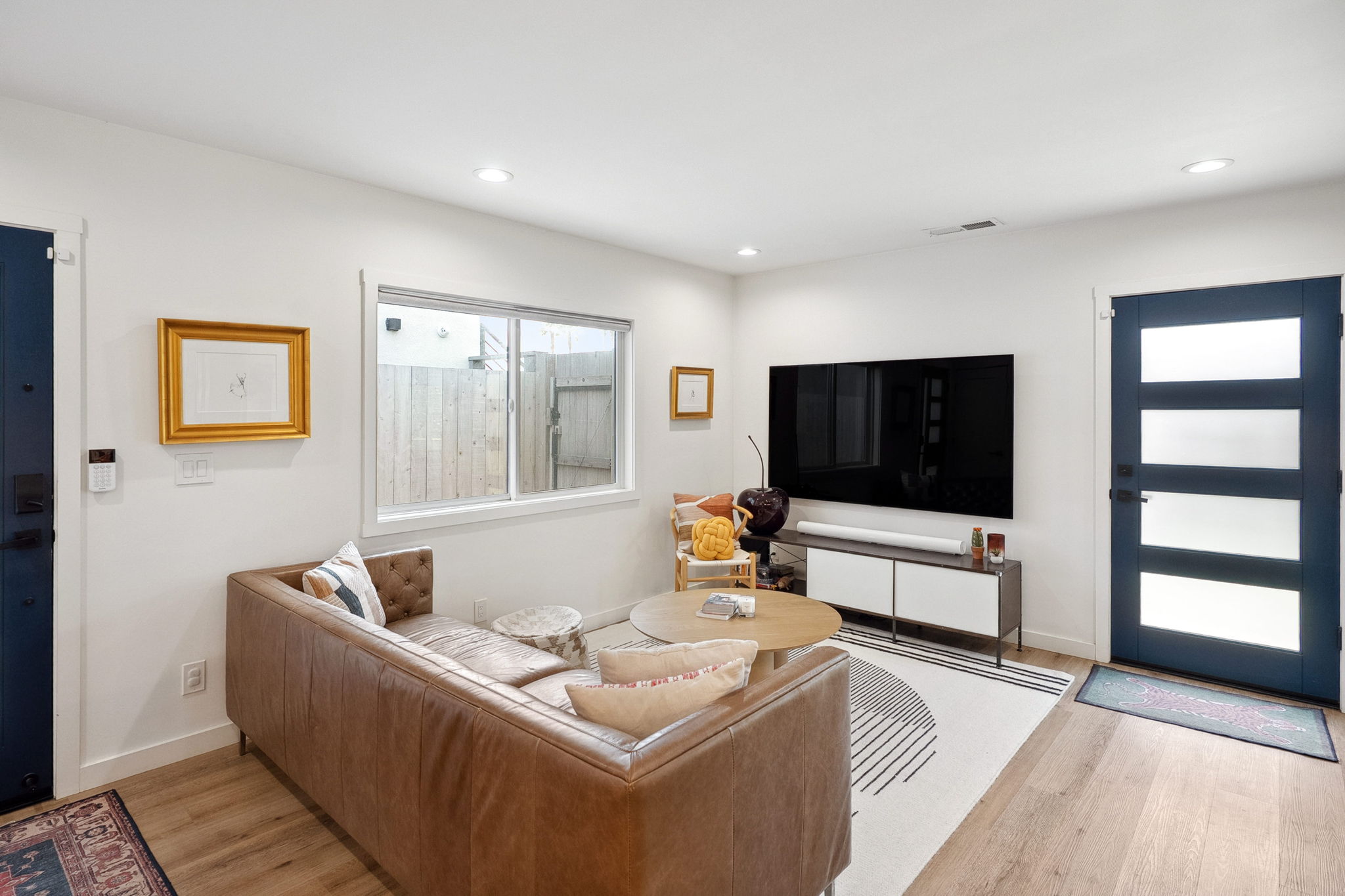 4852 S Centinela Avenue-18