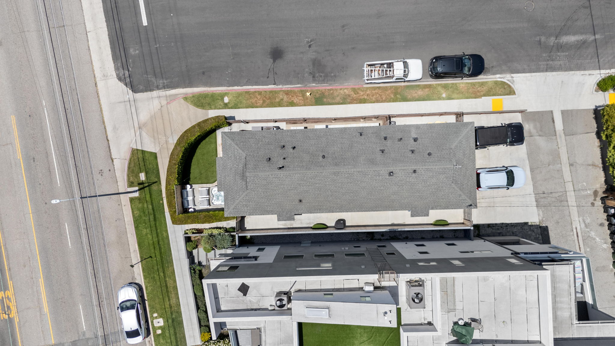 4852 S Centinela Avenue-38