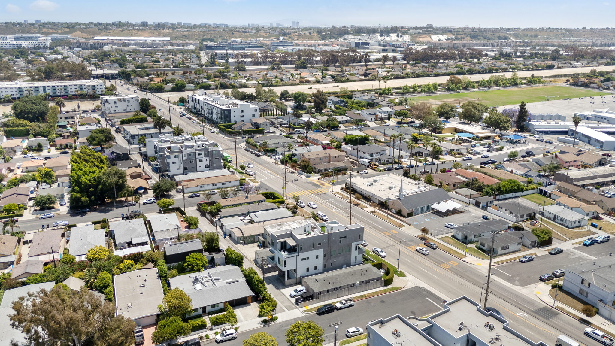 4852 S Centinela Avenue-42