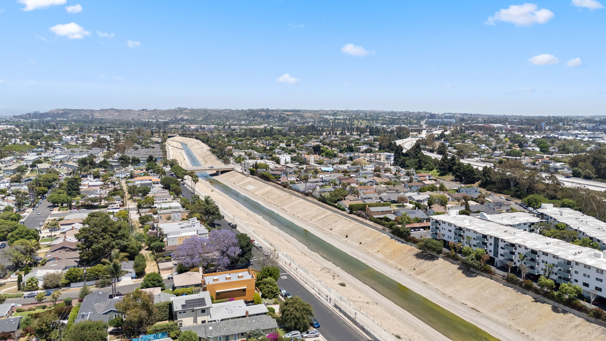 4852 S Centinela Avenue-48