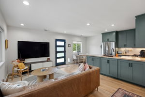 4852 S Centinela Avenue-16