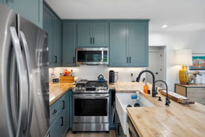 4852 S Centinela Avenue-23