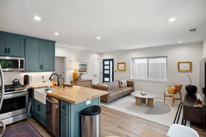 4852 S Centinela Avenue-24
