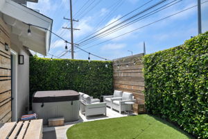 4852 S Centinela Avenue-26