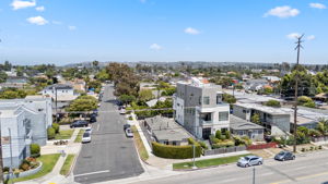 4852 S Centinela Avenue-46