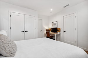 4854 S Centinela Avenue-24