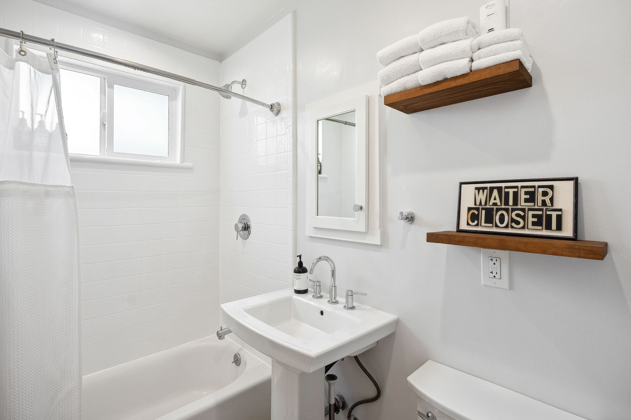 4854 S Centinela Avenue-28
