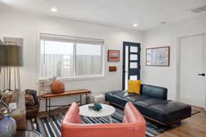 4854 S Centinela Avenue-10
