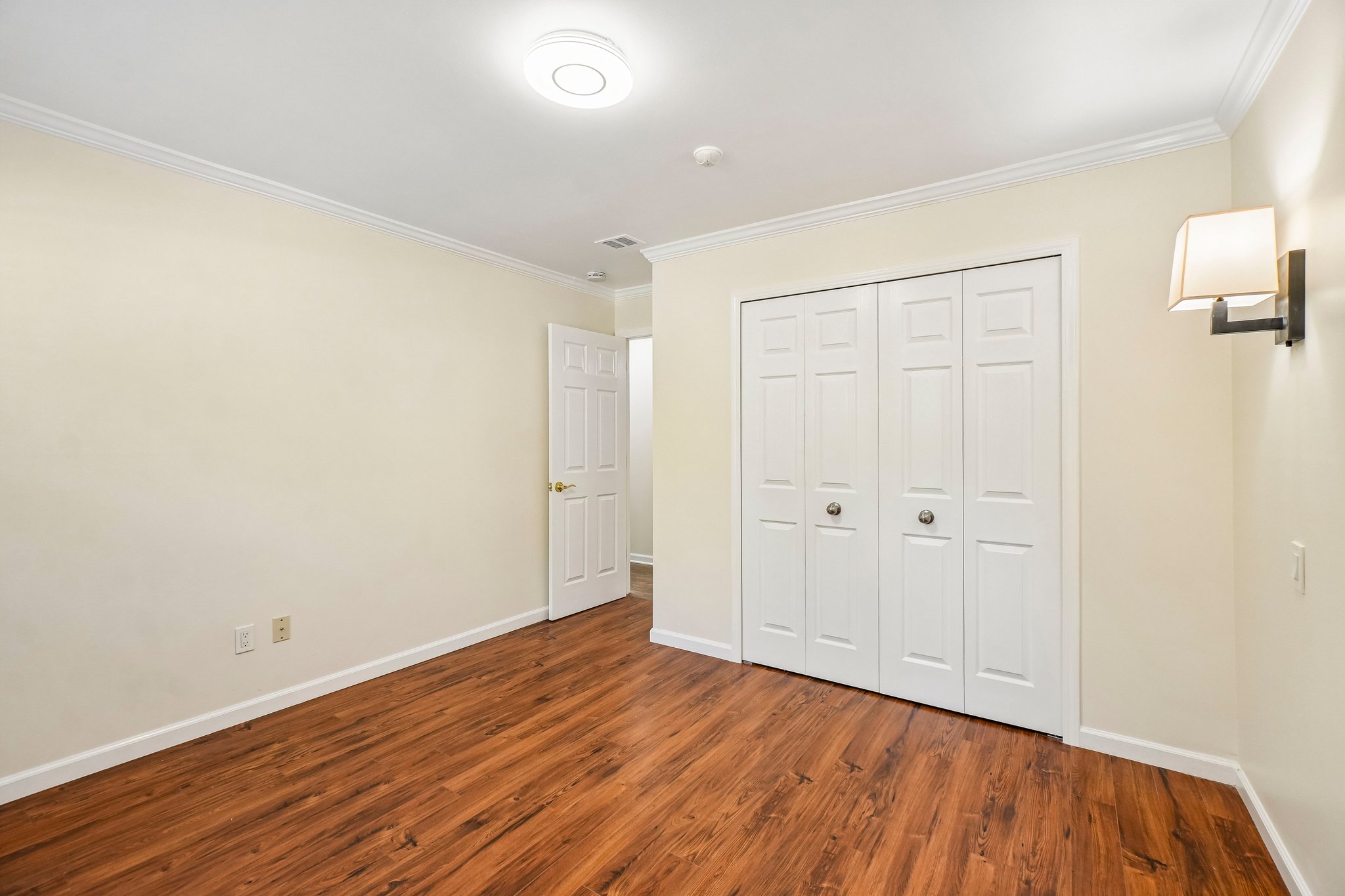Butler Dr-S1407-016.jpg