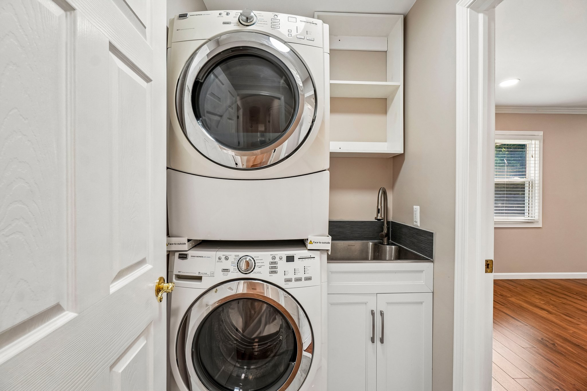 Butler Dr-S1407-025.jpg