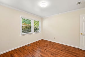 Butler Dr-S1407-015.jpg