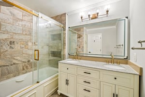Butler Dr-S1407-017.jpg