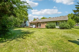 Butler Dr-S1407-027.jpg