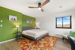 Bedroom 2 (2)