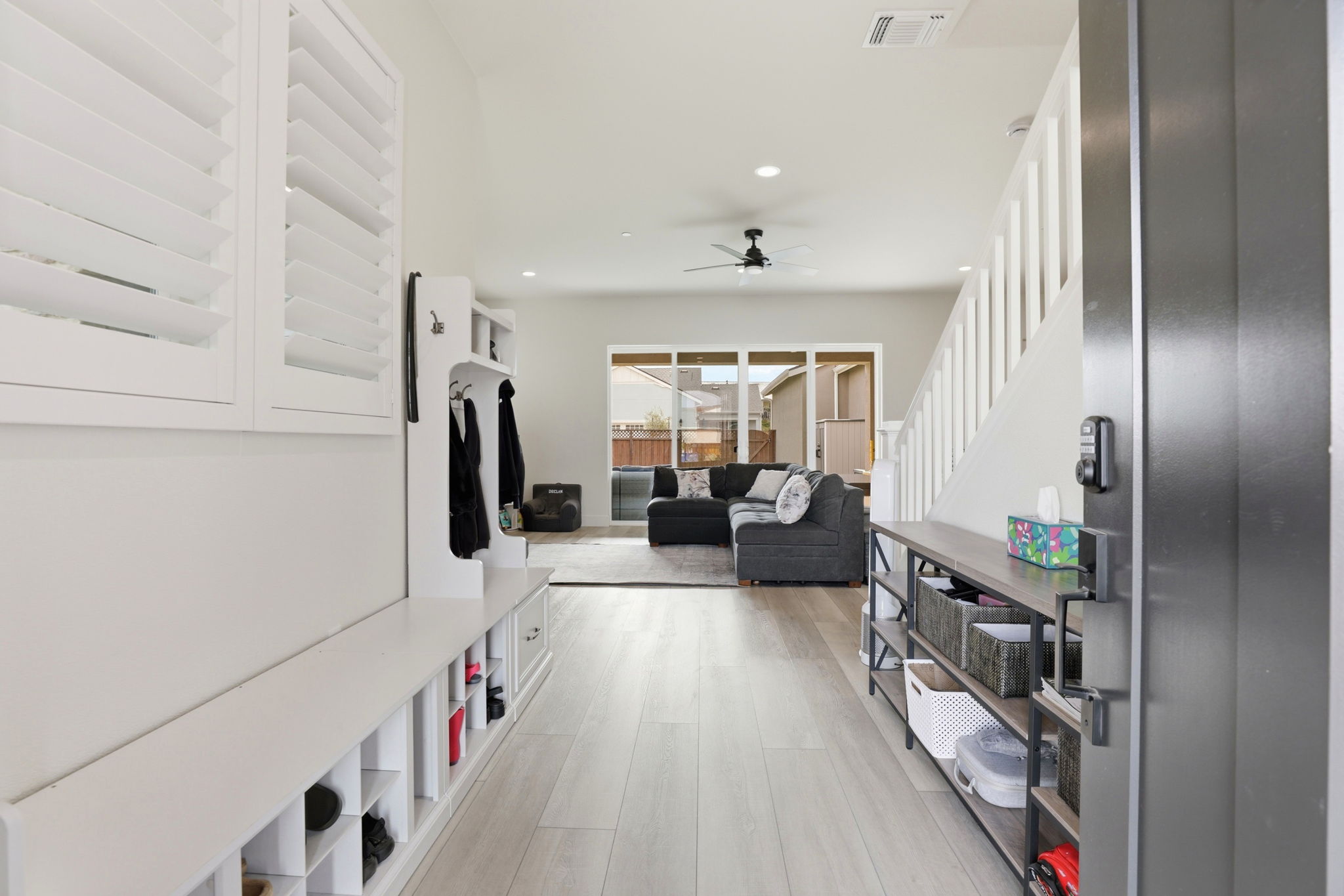 005_f8_486 Lassen Wy