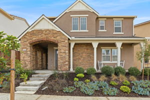 001_f8_486 Lassen Wy