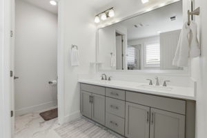 032_f8_486 Lassen Wy