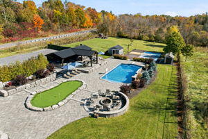  Photo 70