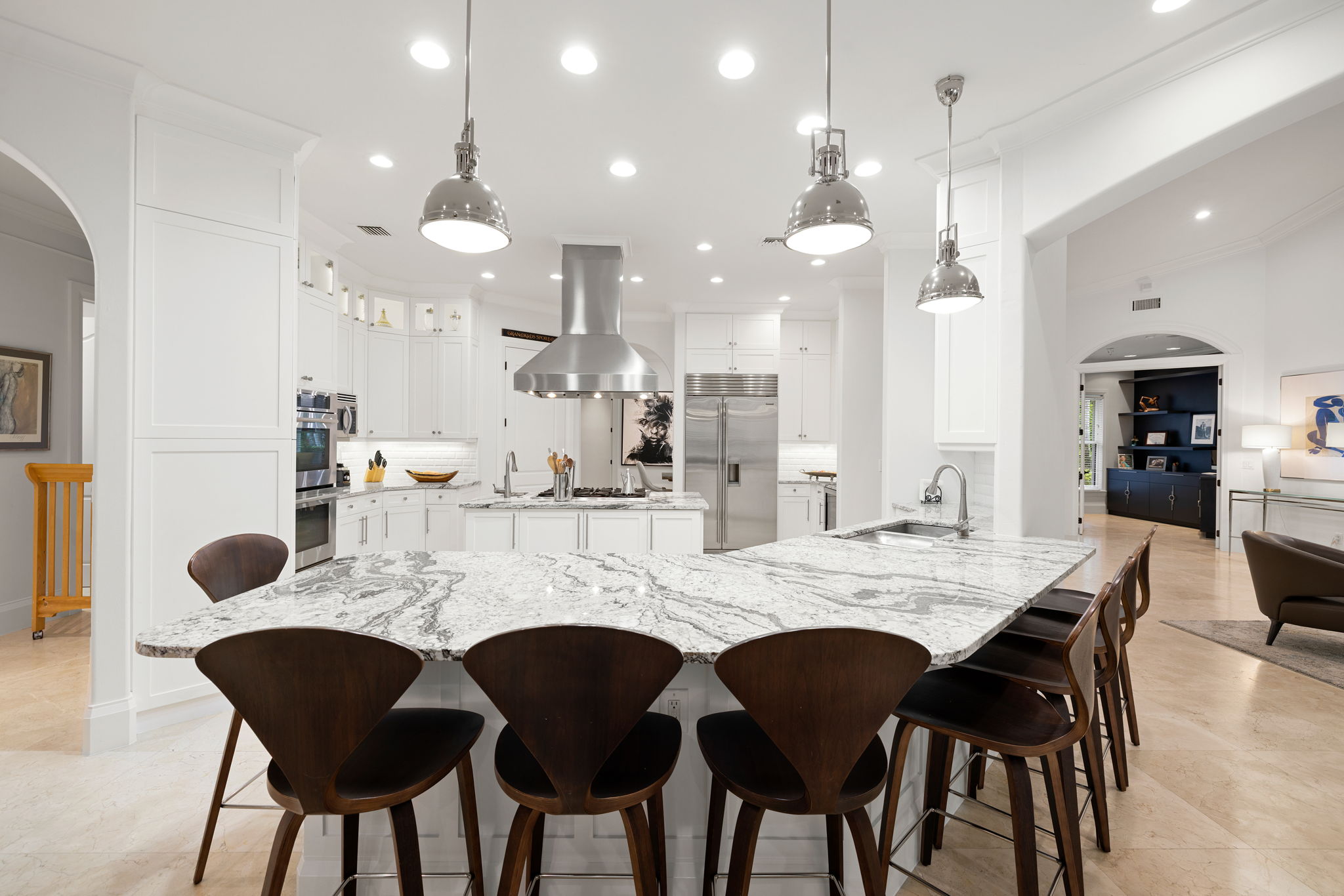  Photo 67