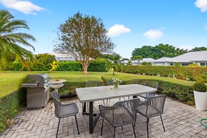 DSC_8634 virtually staged.jpeg