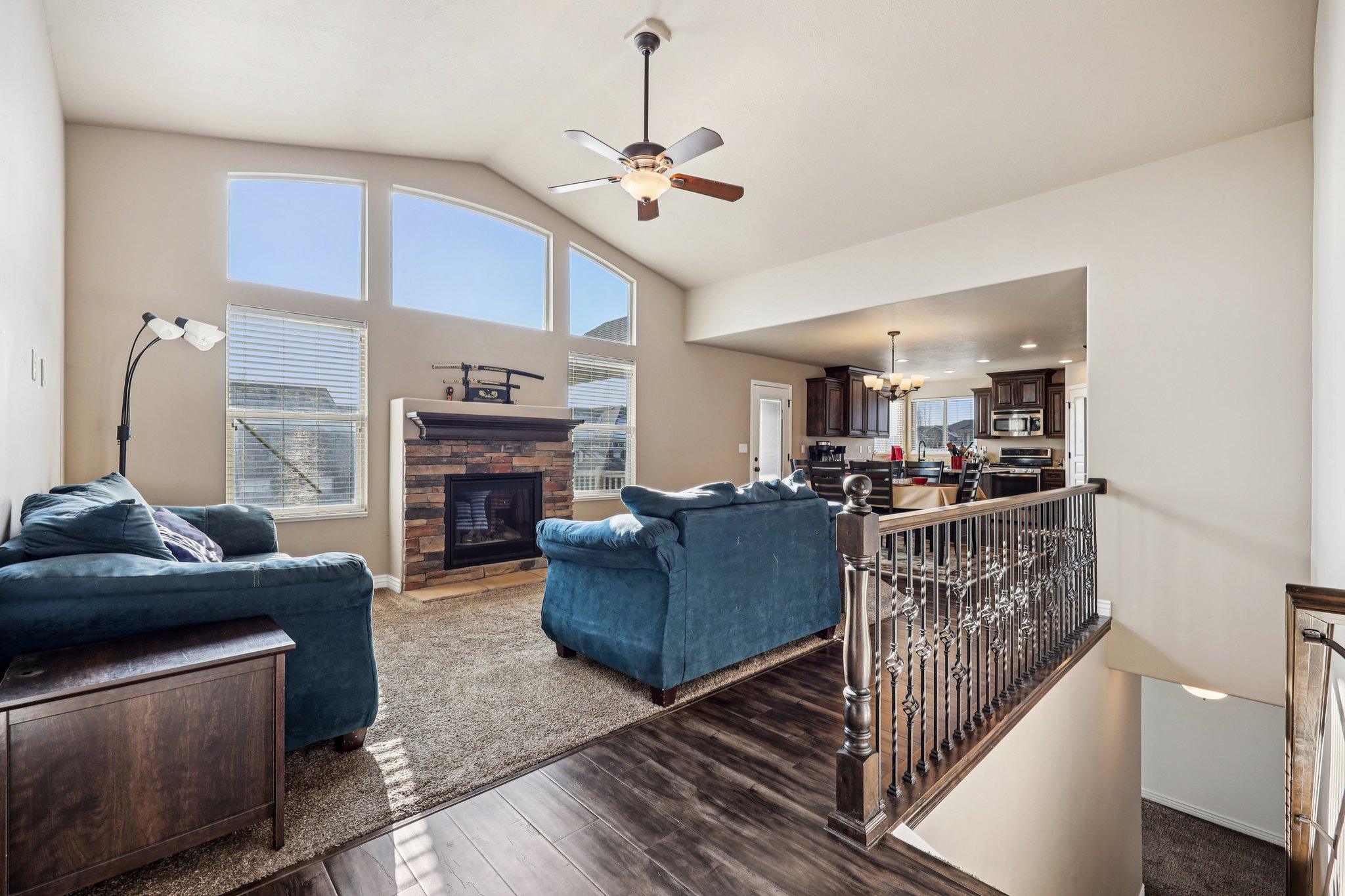 W 3550-S1501-006.jpg