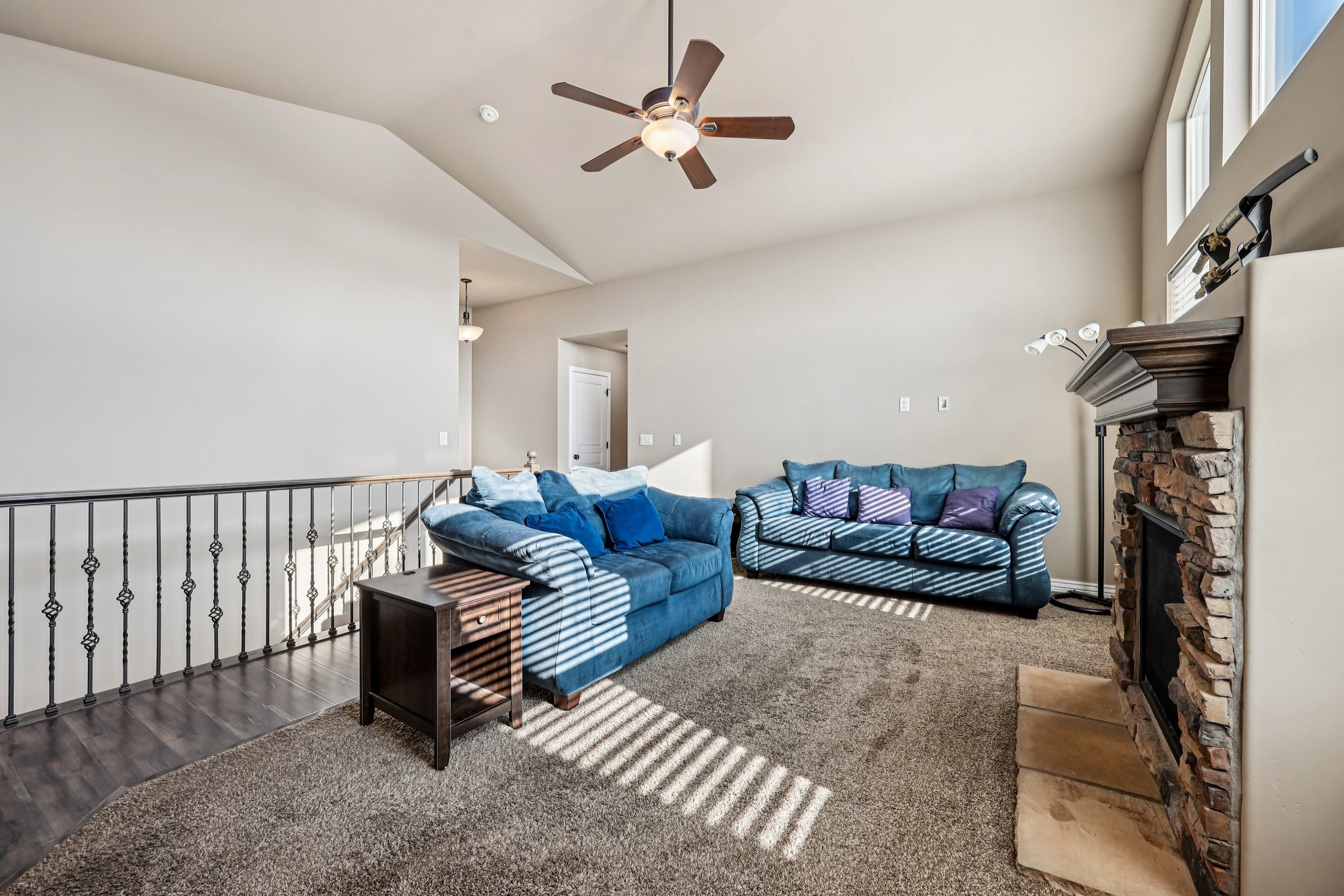 W 3550-S1501-010.jpg