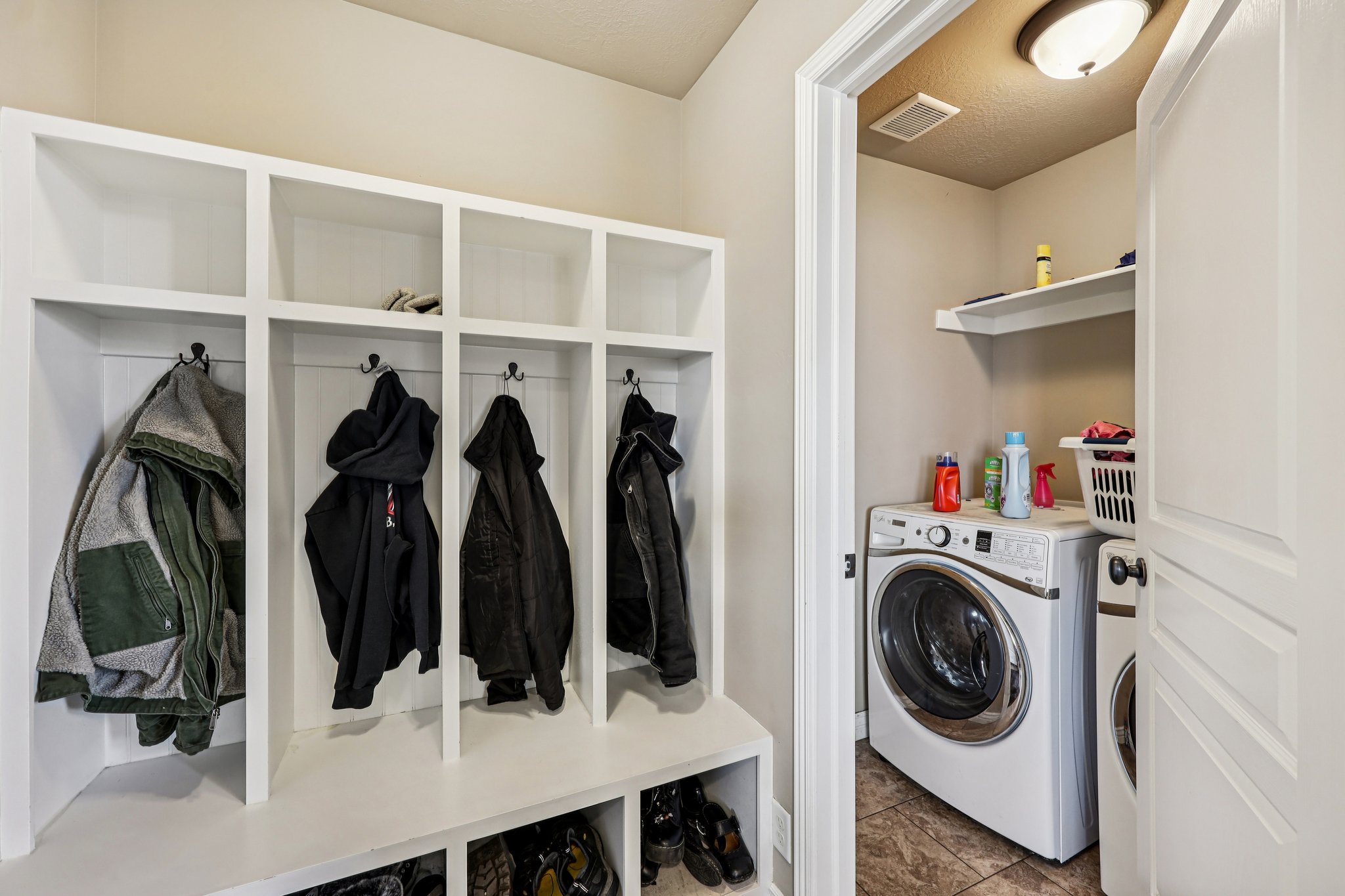 W 3550-S1501-020.jpg