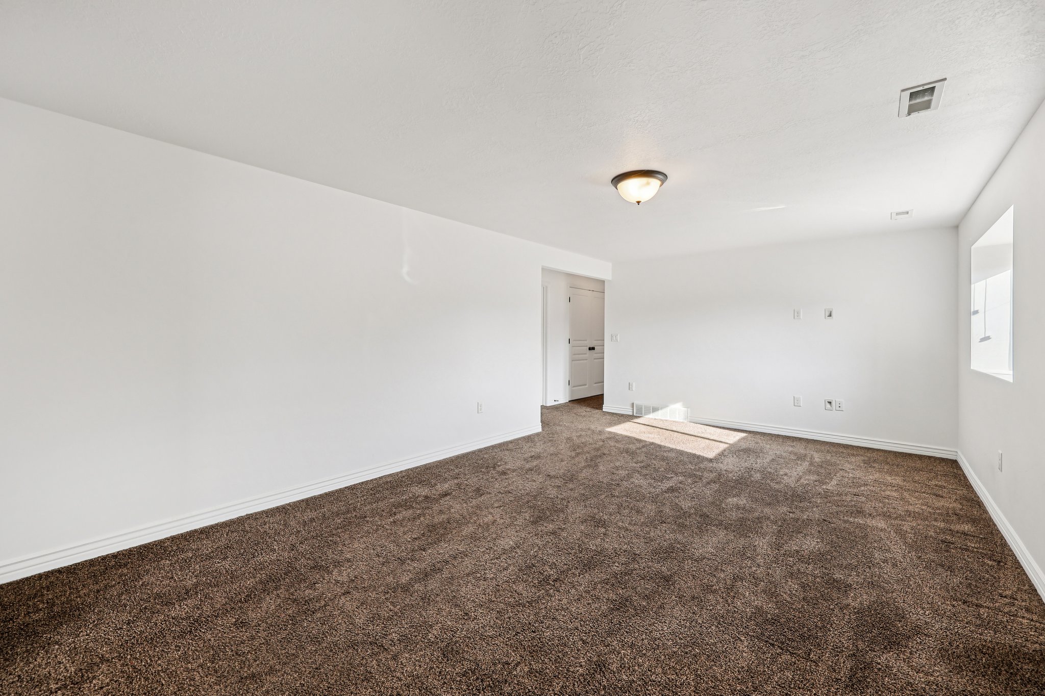 W 3550-S1501-031.jpg