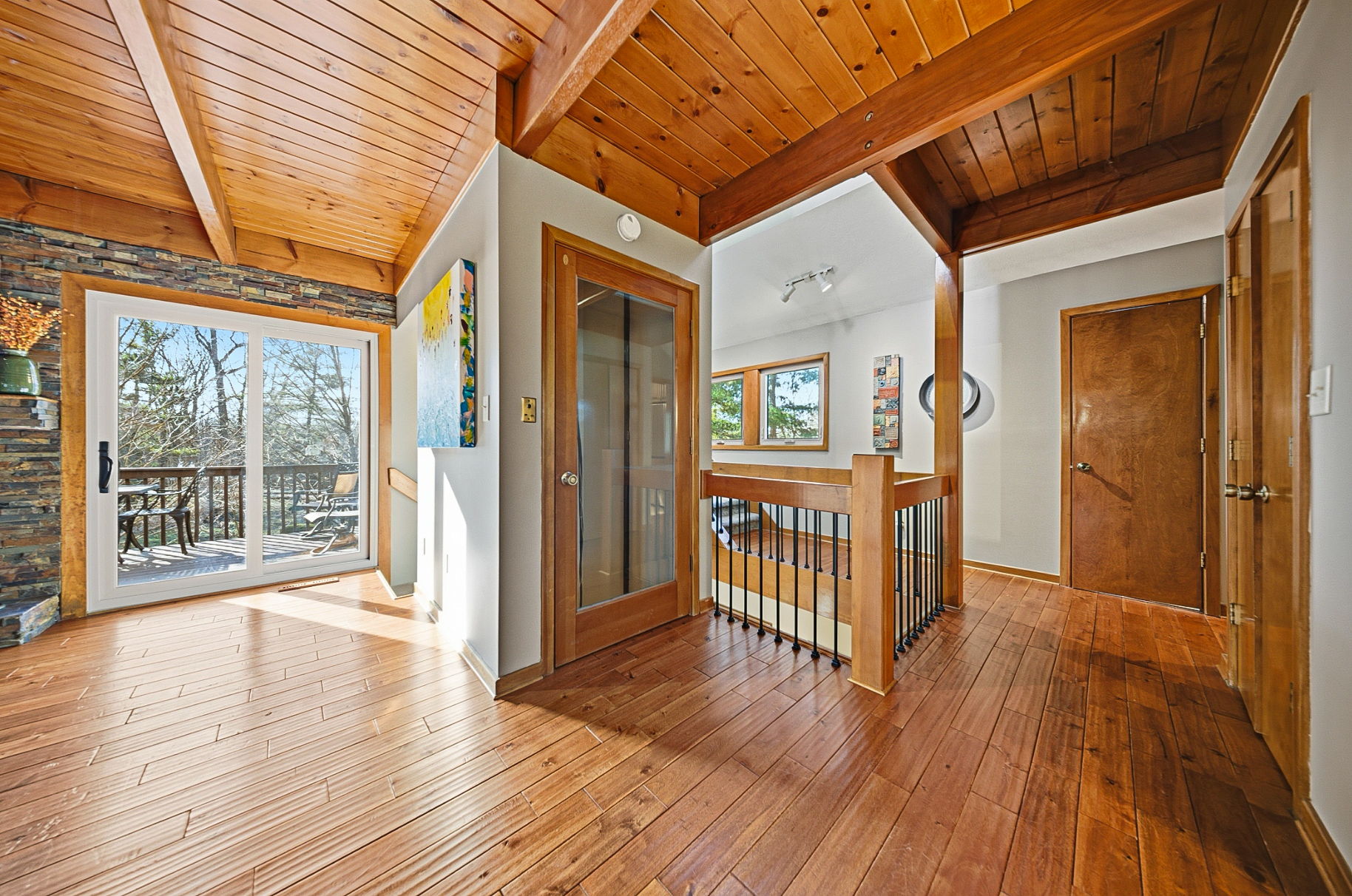 Jackie King - 487 Beachside Dr-14