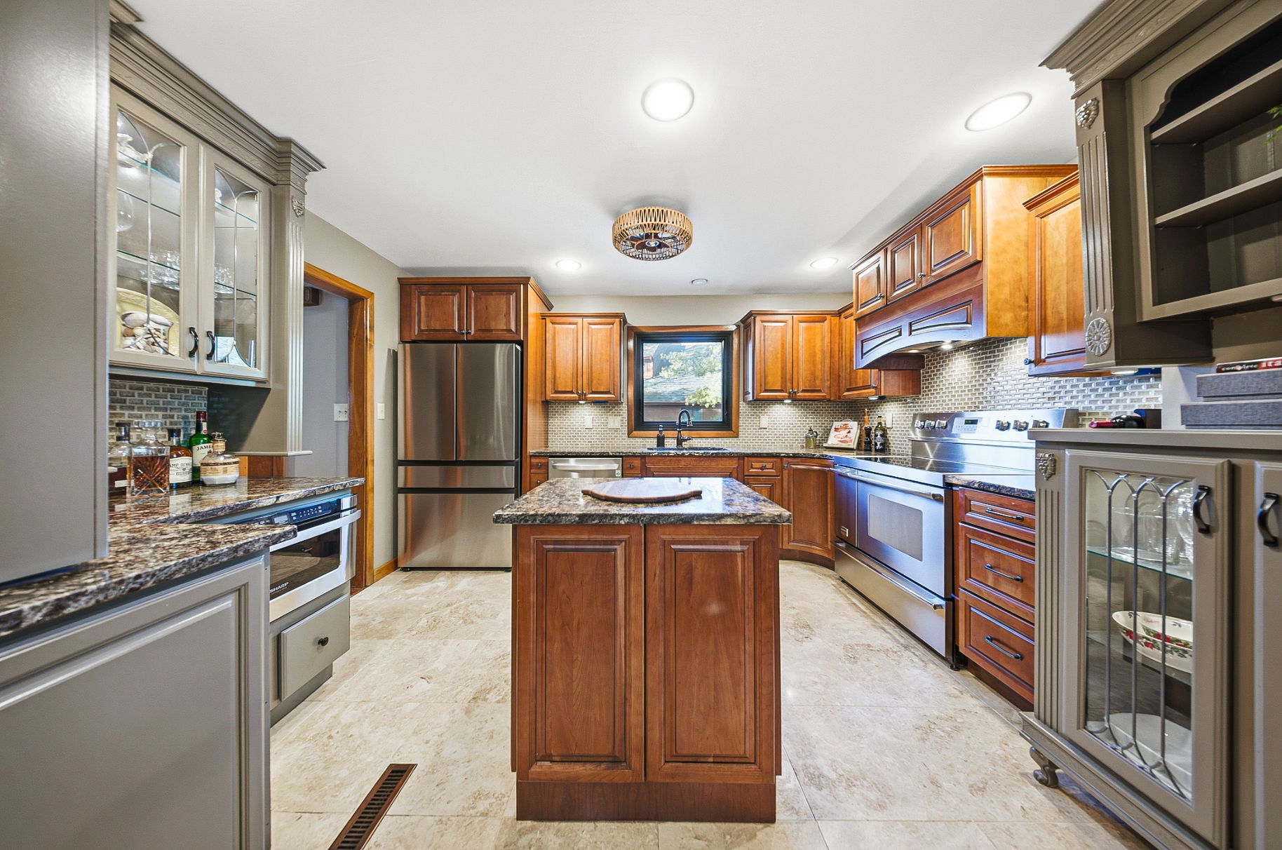 Jackie King - 487 Beachside Dr-17