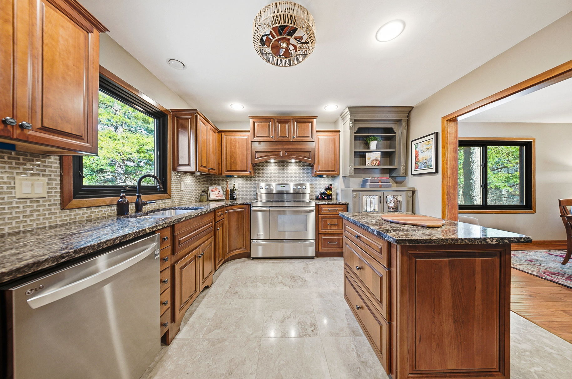 Jackie King - 487 Beachside Dr-21