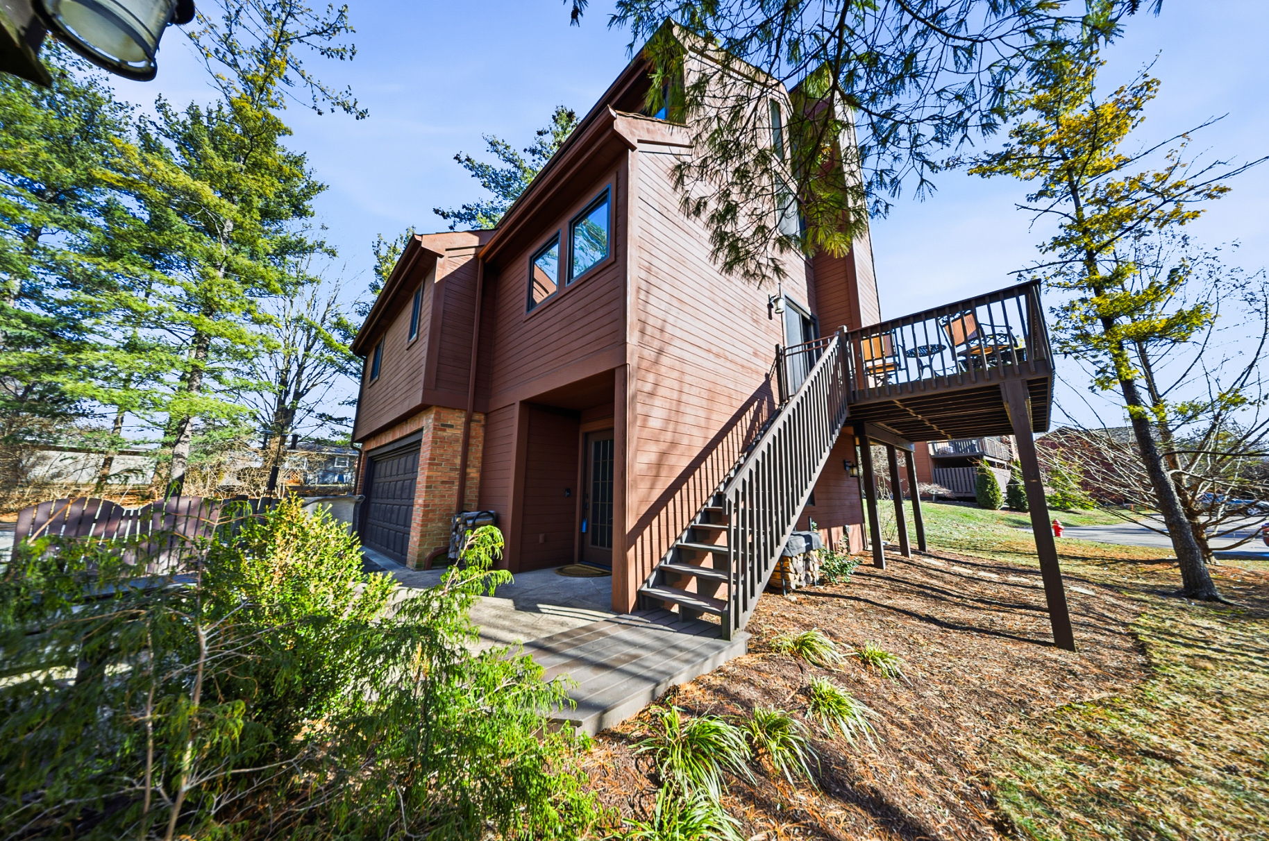 Jackie King - 487 Beachside Dr-52