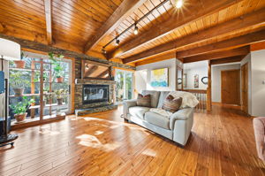 Jackie King - 487 Beachside Dr-12