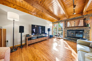 Jackie King - 487 Beachside Dr-13