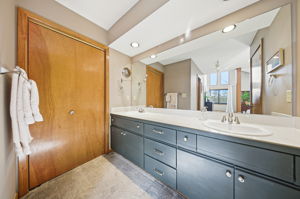 Jackie King - 487 Beachside Dr-39