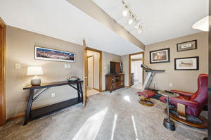 Jackie King - 487 Beachside Dr-46