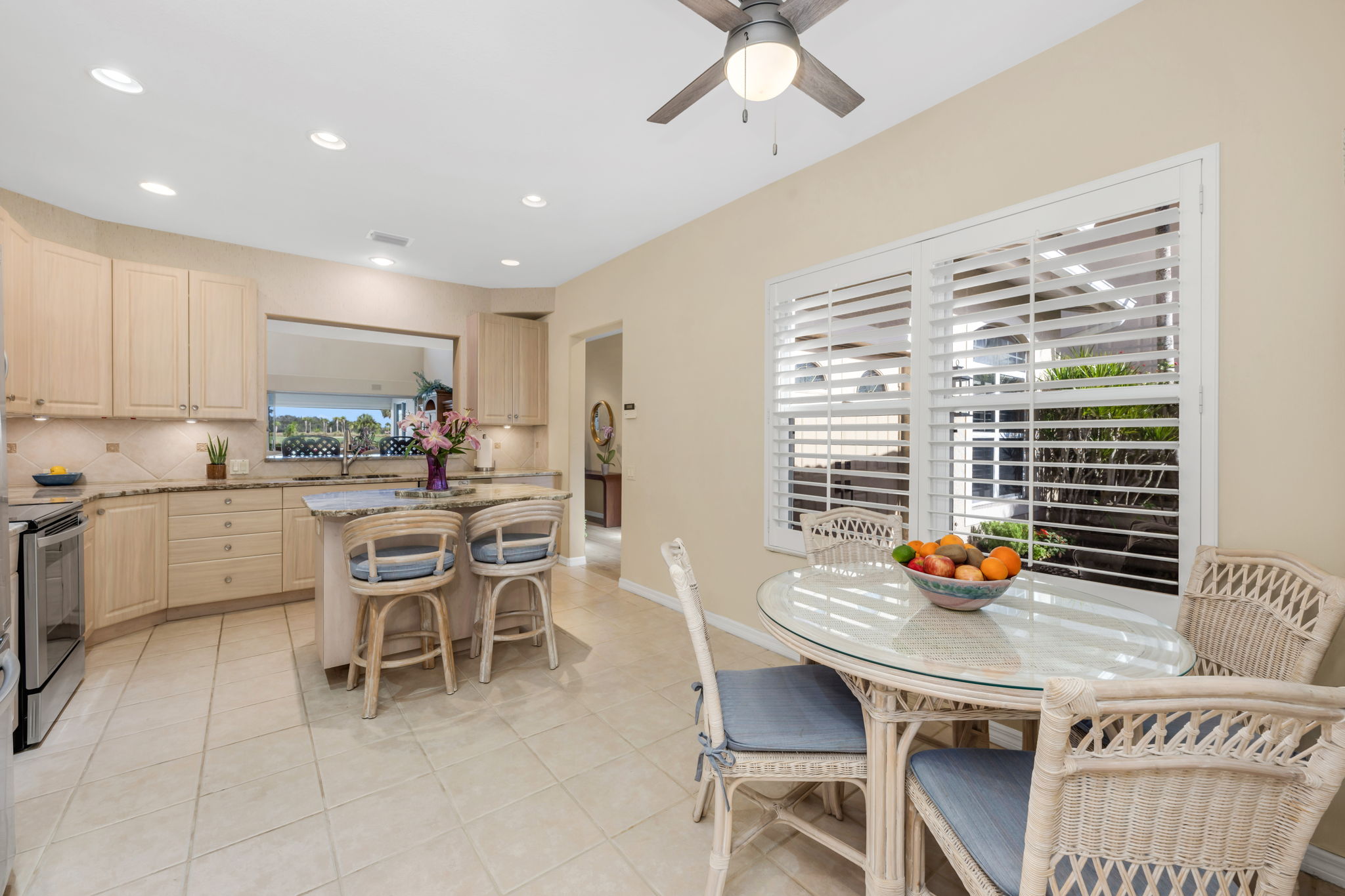 Eat in Kitchen - Kitchen