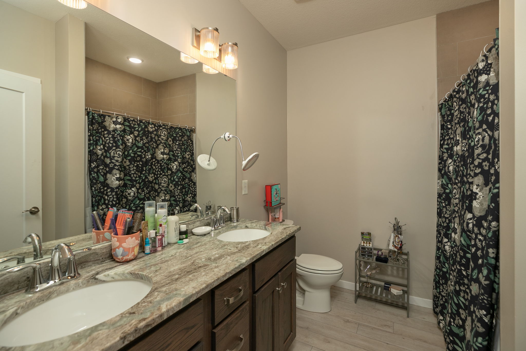 18-Master Bath