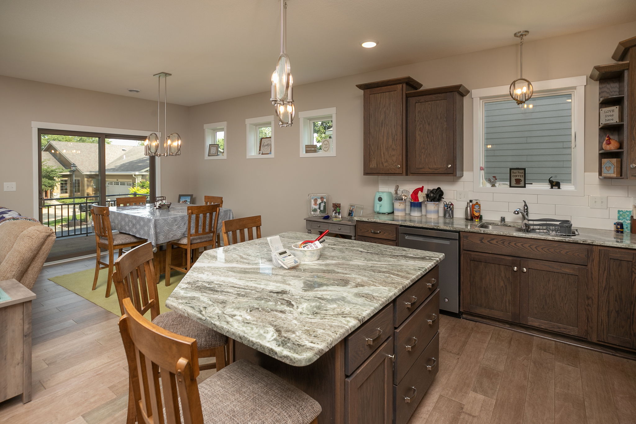 14-Kitchen