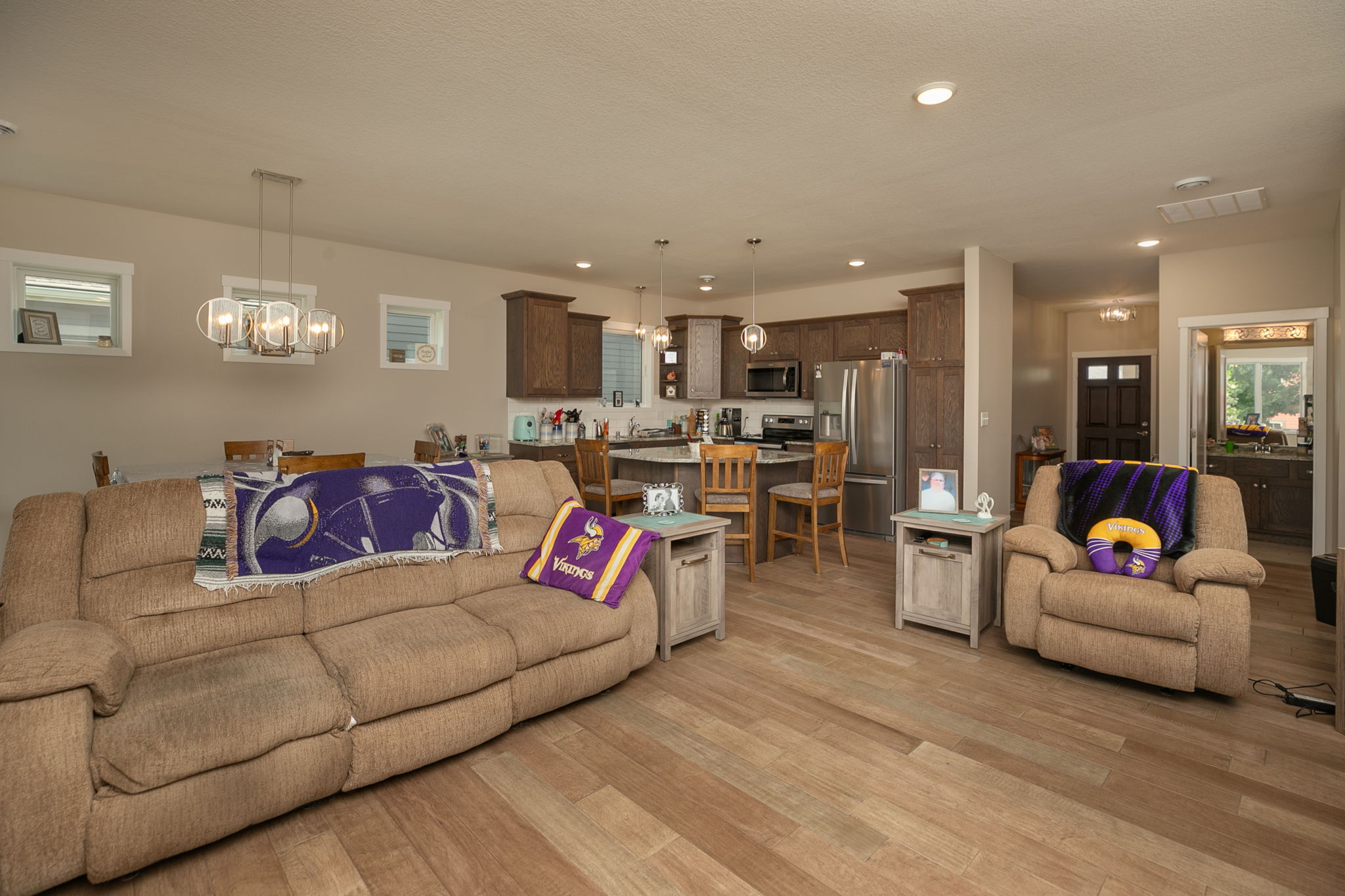 08-Living Room