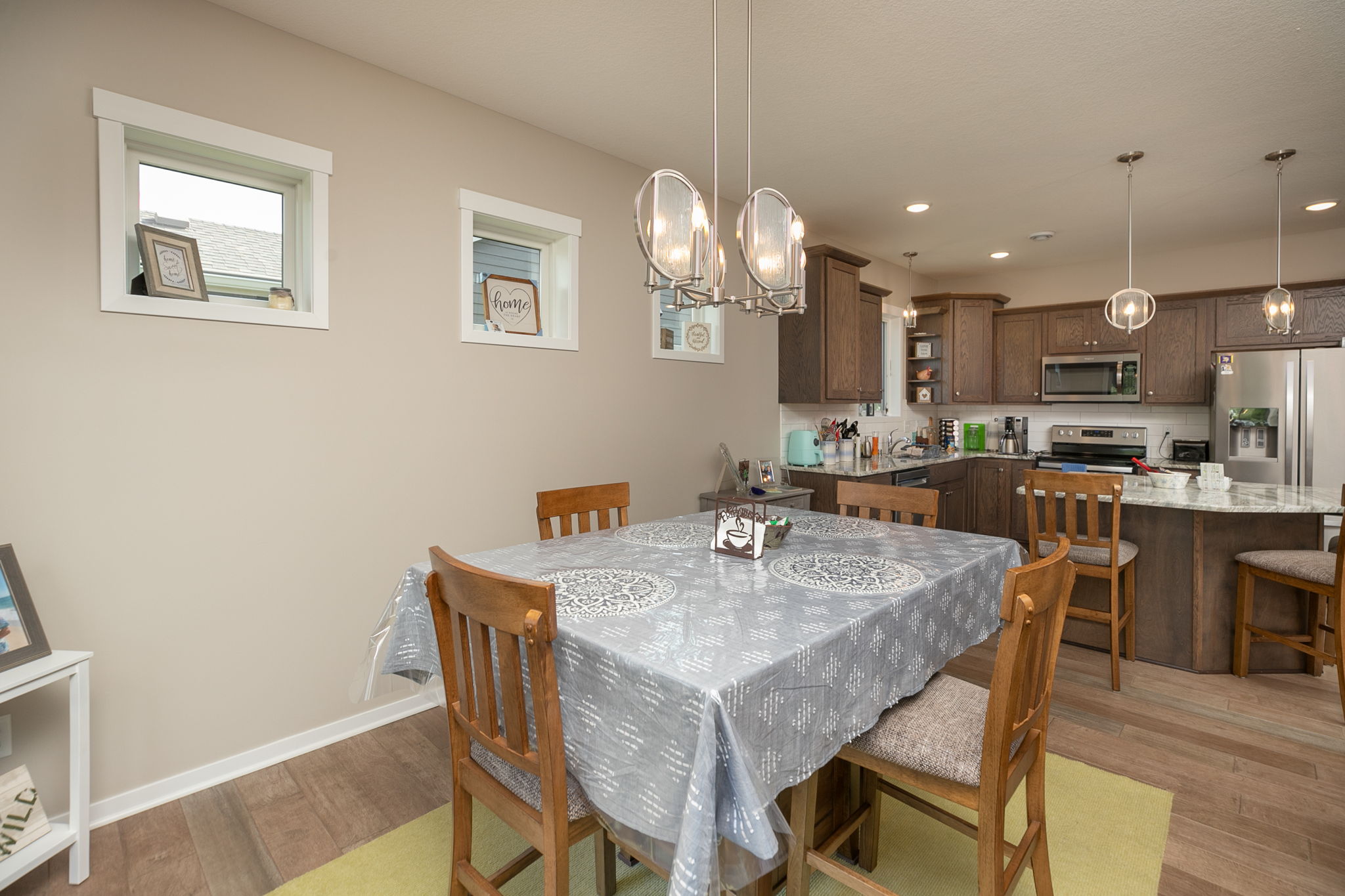 10-Dining Room