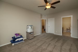 17-Master Bedroom