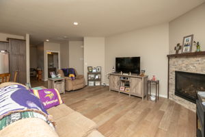 06-Living Room