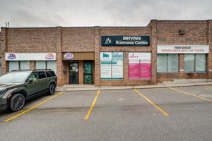487 Westney Rd S Unit 18, Ajax ON