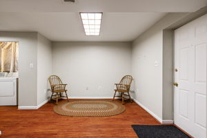  Photo 44