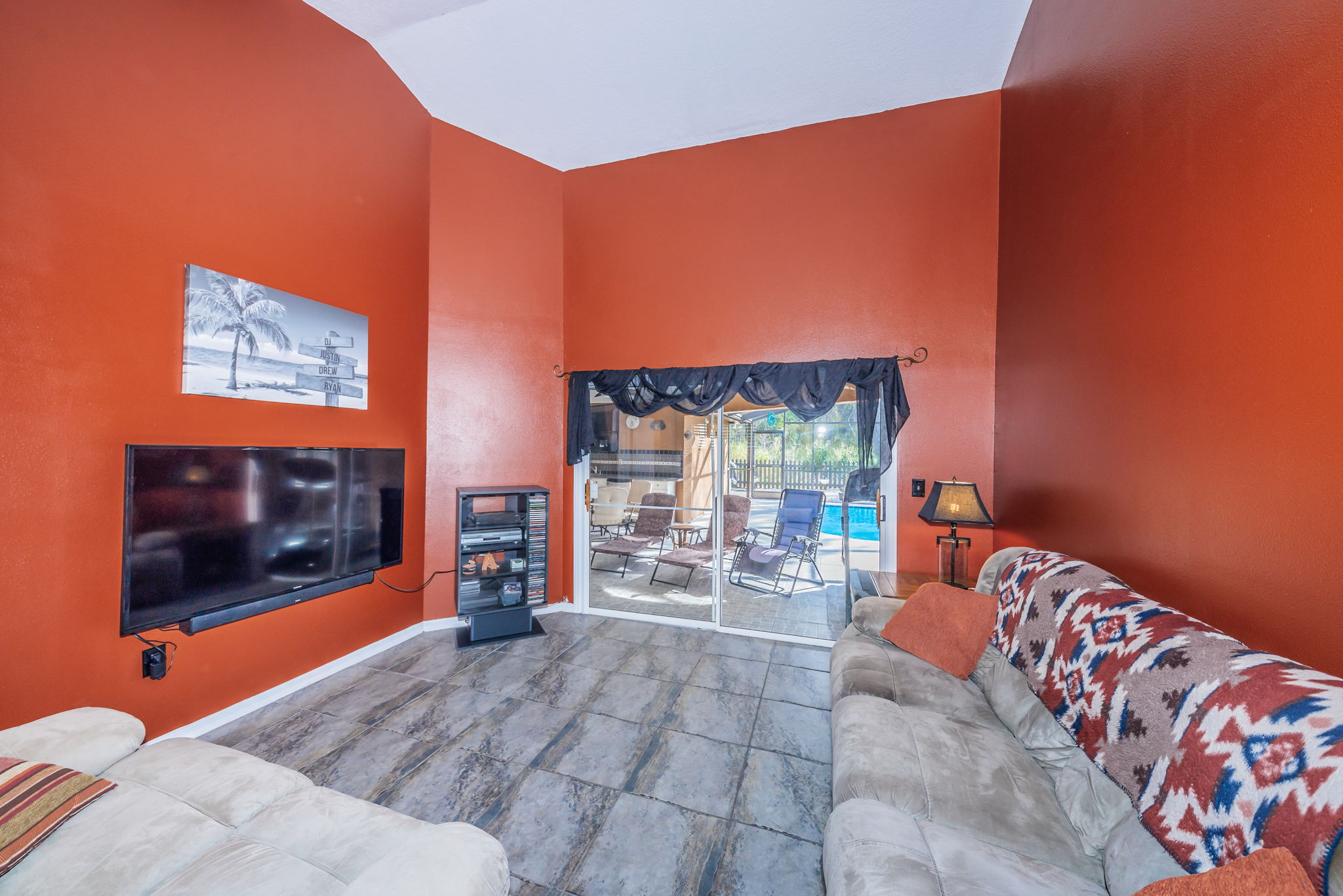 Living Room3