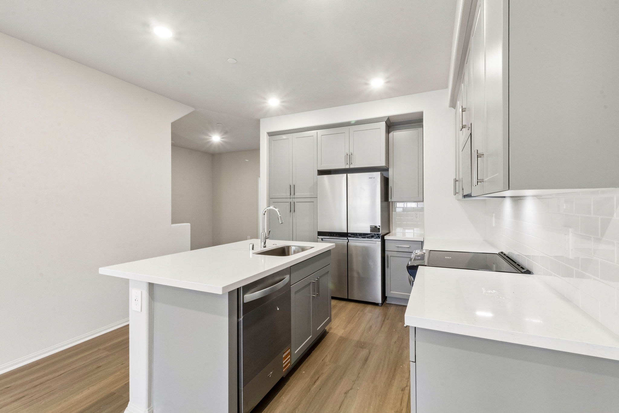 SoCal - Pacifica - 4873 Merida Way Oceanside CA 92057 - 009